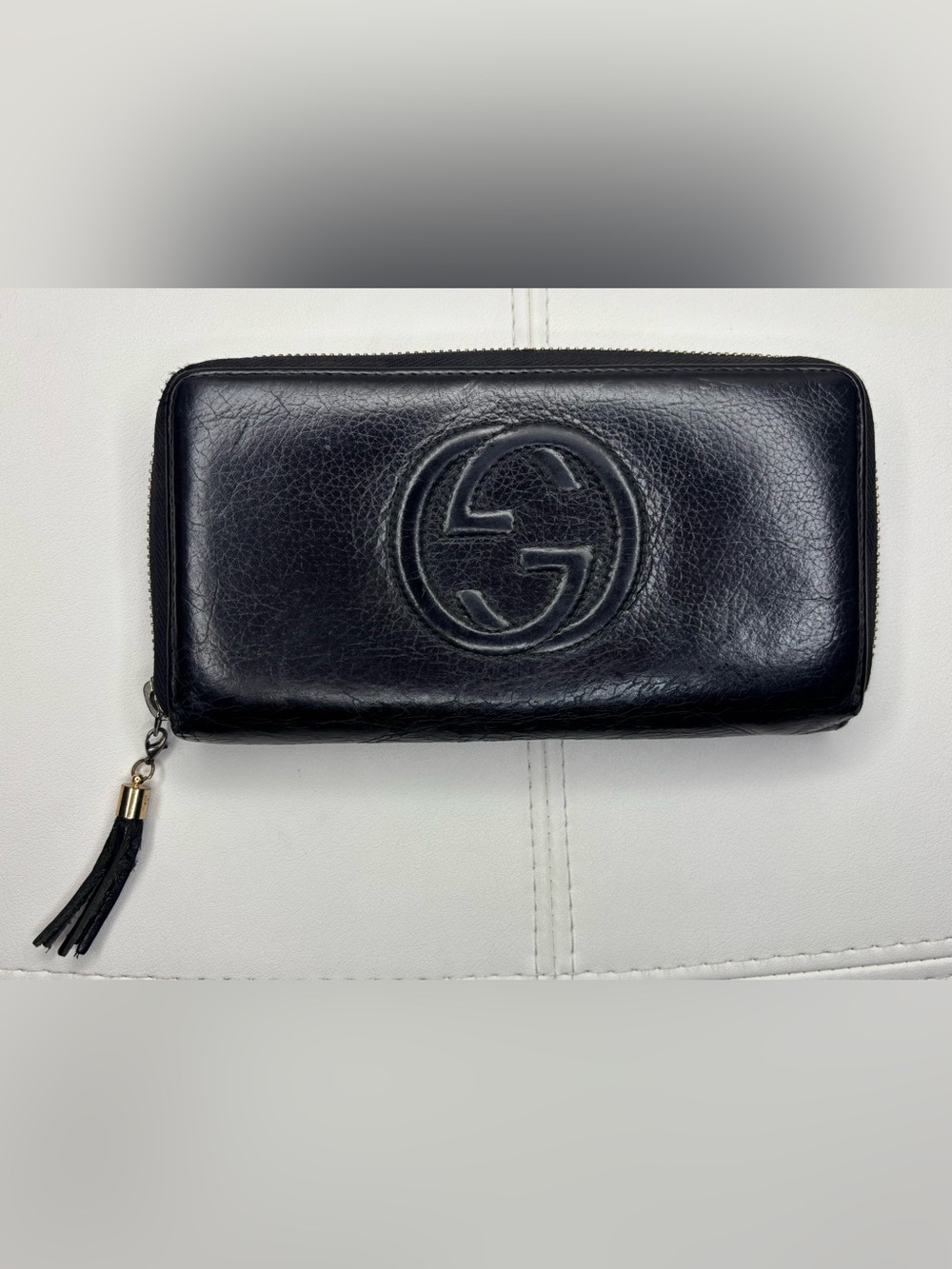 Gucci Soho Zip-Around Continental Tassel Wallet